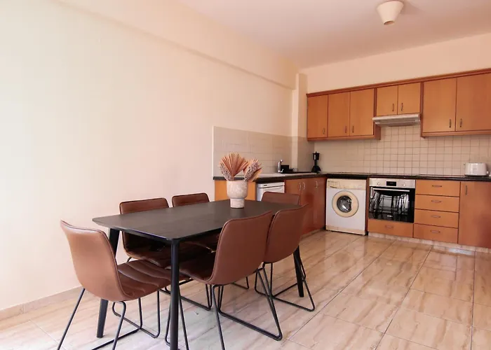 Phaedrus Living: Universal Flat Alina Apartmán *